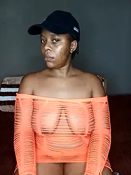 Emmylove-xr25 online show from 11/29/25, 06:35