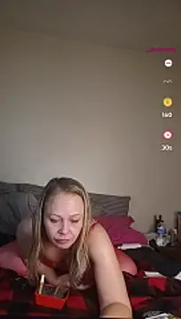 nikkibae33 online show from 02/19/26, 12:46