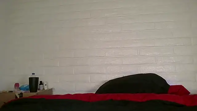 nikkibae33 online show from 03/15/26, 09:55