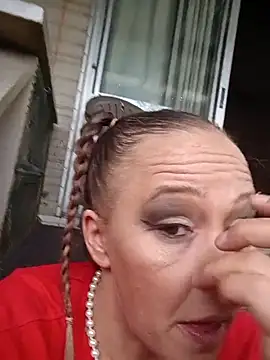 nikkibae33 online show from 04/06/26, 09:49