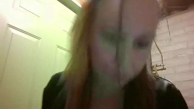 nikkibae33 online show from 03/30/26, 08:05