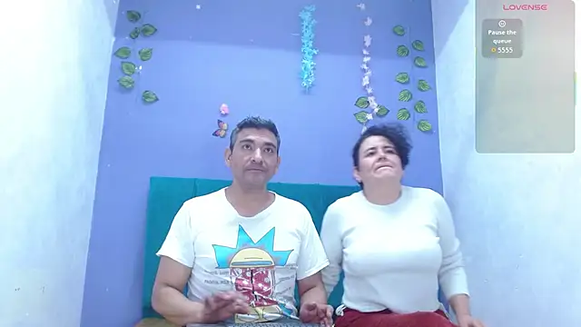 avictoriacruzcm online show from 11/08/25, 06:39