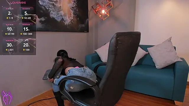 Saara Corraless online show from 11/27/25, 07:25