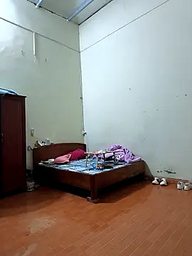 Lynly k2 online show from 03/27/26, 09:32