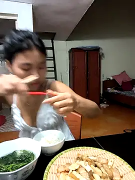 Lynly k2 online show from 03/03/26, 12:34