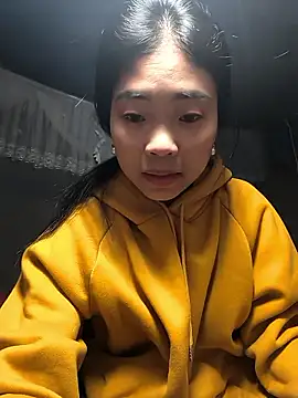 Lynly k2 online show from 01/11/26, 01:12