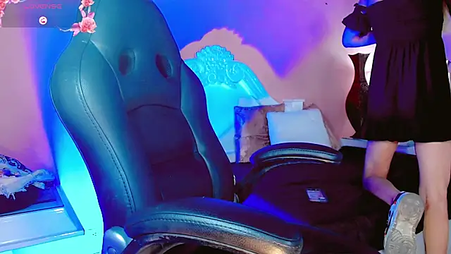 AnnaRouseQueen online show from 02/24/26, 08:10