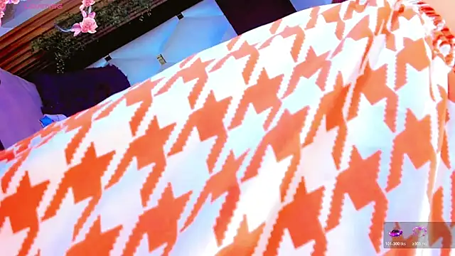 AnnaRouseQueen online show from 04/03/26, 07:53