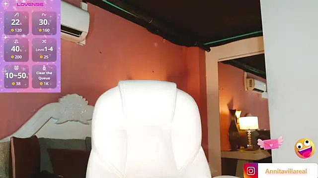 AnnaRouseQueen online show from 12/19/25, 08:22