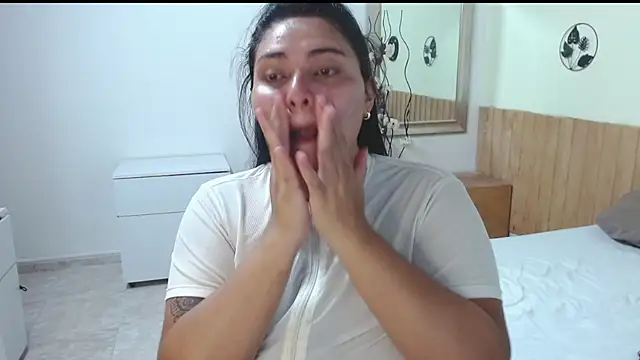 MariaVex online show from 11/26/25, 07:58