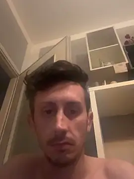 Snapshot of Dildapassivella chatting on 11/07/25, 06:45 Dildapassivella online show from 11/07/25, 06:45