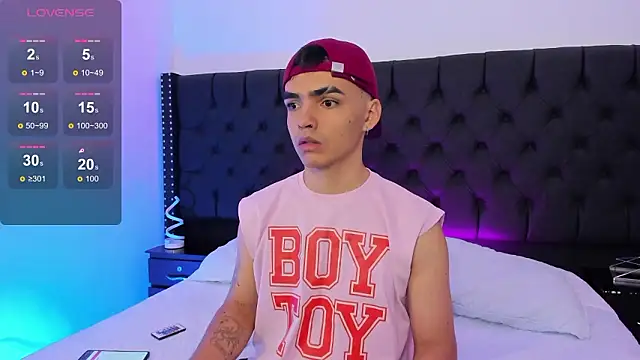 NicoKingg  online show from 01/16/26, 01:04