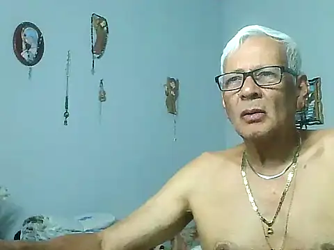 dirtysluttyfist online show from 12/17/25, 01:10