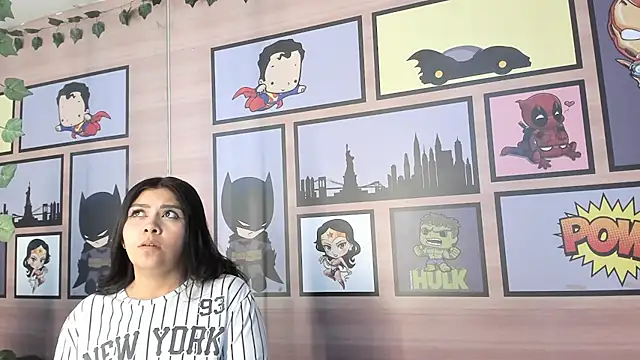 SweetLyah online show from 11/11/25, 02:01