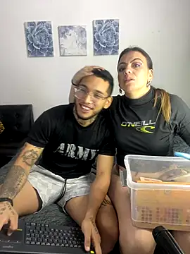 ariannawil online show from 11/25/25, 12:11