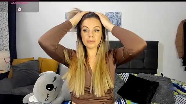 ariannawil online show from 03/19/26, 12:32