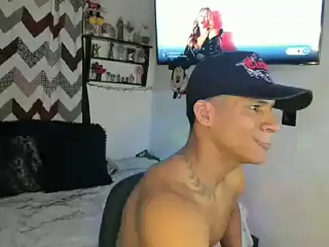 JUANBIGCOCK21CM online show from 05/22/26, 03:48