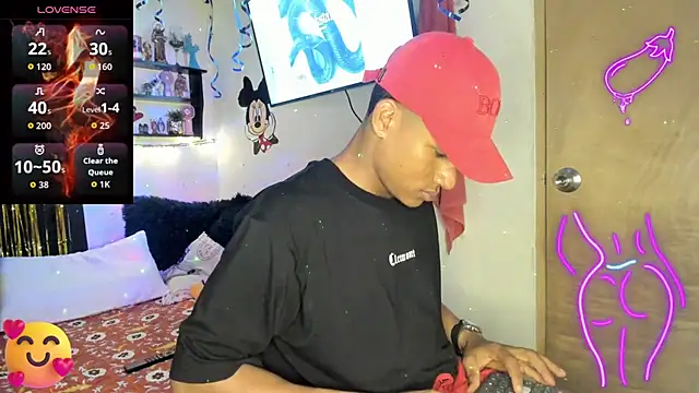 Snapshot of JUANBIGCOCK21CM chatting on 02/22/26, 10:22 JUANBIGCOCK21CM online show from 02/22/26, 10:22