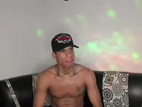 JUANBIGCOCK21CM online show from 05/09/26, 05:49