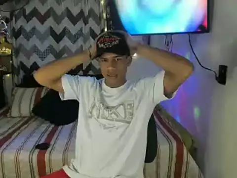 JUANBIGCOCK21CM online show from 05/25/26, 09:24