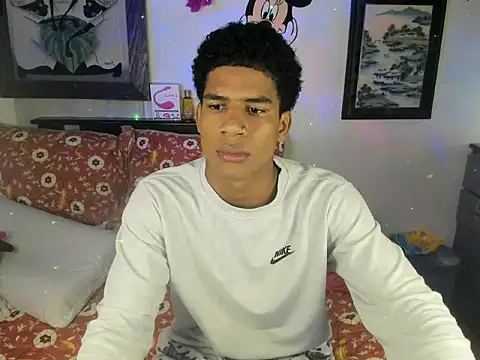 Snapshot of JUANBIGCOCK21CM chatting on 11/16/25, 09:30 JUANBIGCOCK21CM online show from 11/16/25, 09:30