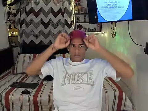JUANBIGCOCK21CM online show from 05/25/26, 12:21