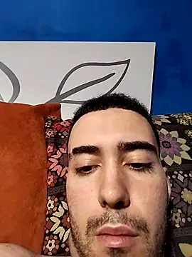 Snapshot of adrihgz chatting on 11/09/25, 09:24 adrihgz online show from 11/09/25, 09:24