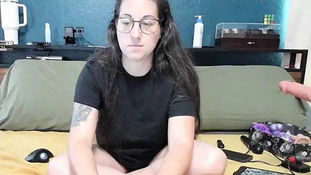 Sammie Ray online show from 06/04/26, 03:38