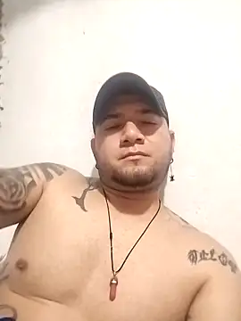 JHONNYACA28 online show from 11/08/25, 12:47