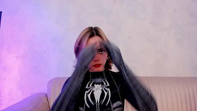 AnnaTylor online show from 02/14/26, 01:00