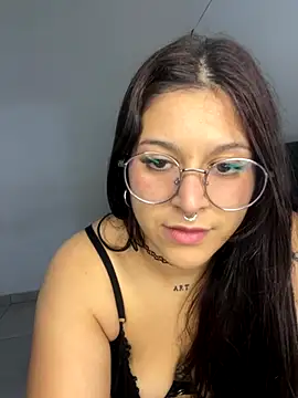 amazonaa9 online show from 11/20/25, 03:29