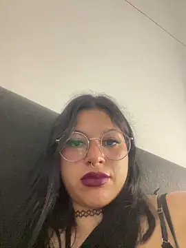 amazonaa9 online show from 12/18/25, 05:34