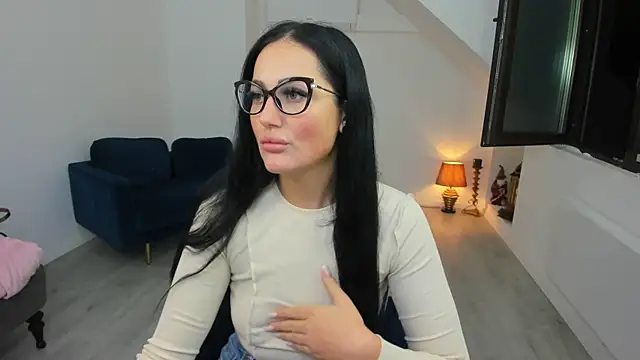 AnyaEvy online show from 12/03/25, 04:13