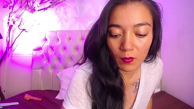 ginebraass online show from 11/24/25, 02:28