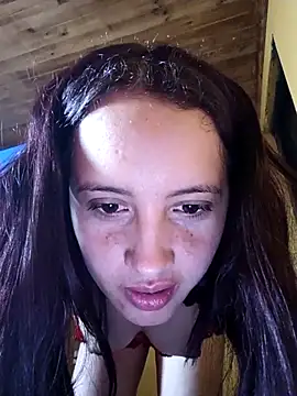 Chloe 2-4 online show from 11/16/25, 02:55