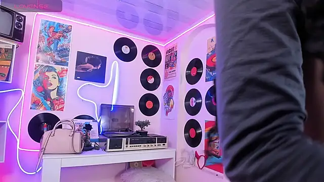 Heidy palmer online show from 02/10/26, 08:52