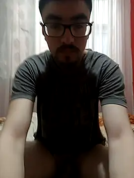 juliann boy online show from 11/25/25, 11:54