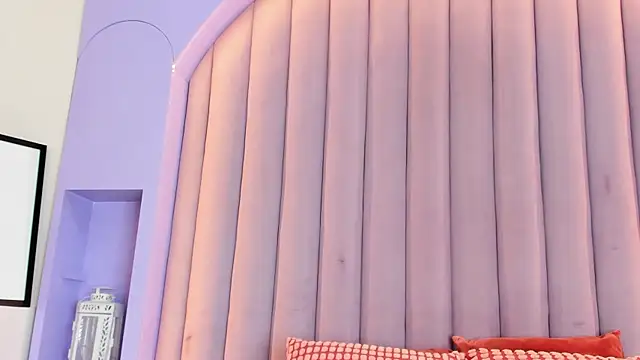 NicoletCherry   online show from 01/10/26, 07:42