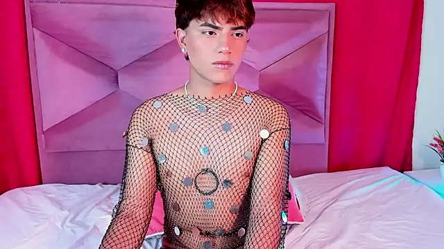 NoaDurand online show from 12/16/25, 08:13