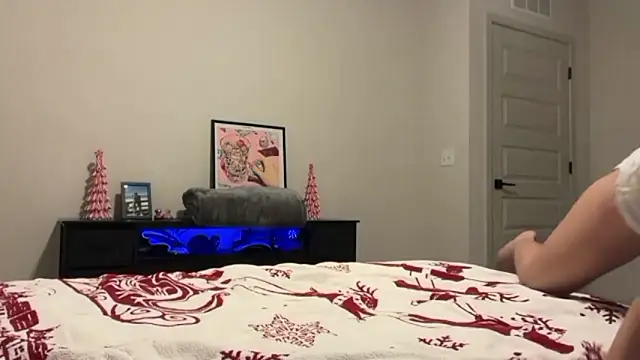 Snapshot of RosieCheeks_ chatting on 11/08/25, 02:26 RosieCheeks online show from 11/08/25, 02:26