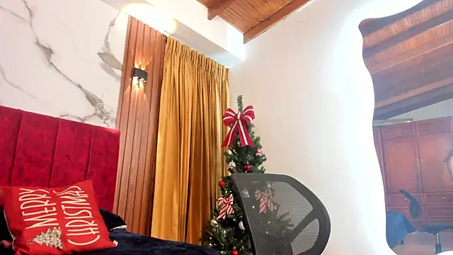 hailey-frost online show from 12/16/25, 12:09