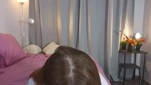 mybayby online show from 11/15/25, 04:22