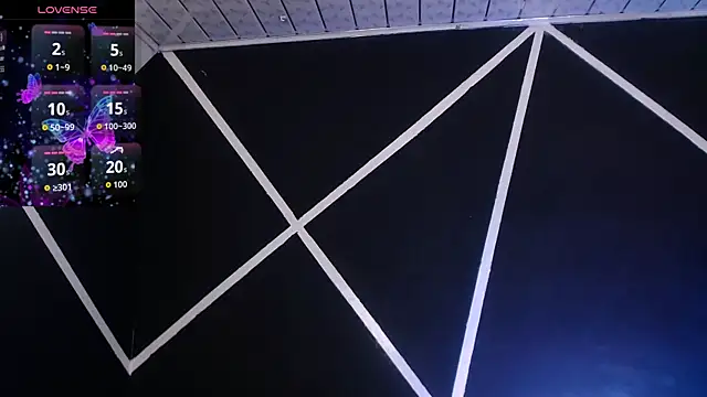 Lilith07  online show from 11/17/25, 07:40