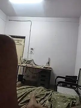 Sandar clegan online show from 11/18/25, 06:44