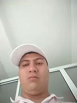 Snapshot of NestedReagent chatting on 02/12/26, 04:51 NestedReagent online show from 02/12/26, 04:51