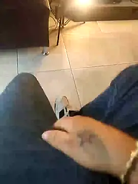 Snapshot of NestedReagent chatting on 02/11/26, 10:20 NestedReagent online show from 02/11/26, 10:20