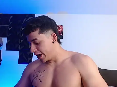 Snapshot of adam_keith chatting on 11/10/25, 02:11 adam keith online show from 11/10/25, 02:11