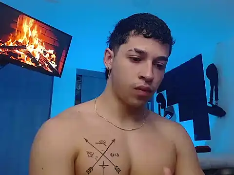 Snapshot of adam_keith chatting on 12/17/25, 02:33 adam keith online show from 12/17/25, 02:33