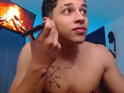 Snapshot of adam_keith chatting on 12/15/25, 02:45 adam keith online show from 12/15/25, 02:45