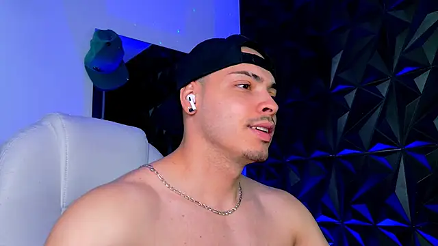 Maxwell Dupont online show from 01/11/26, 07:32